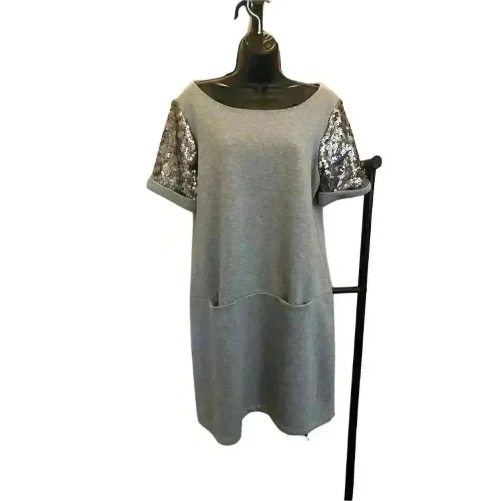 NWT RONNI NICOLE Grey Sweater Dress with sequin sleeves - size Large